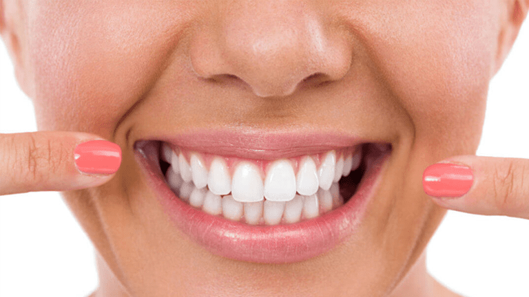 ranking najlepszych zestawów z żelem i lampą LED do wybielania zębów